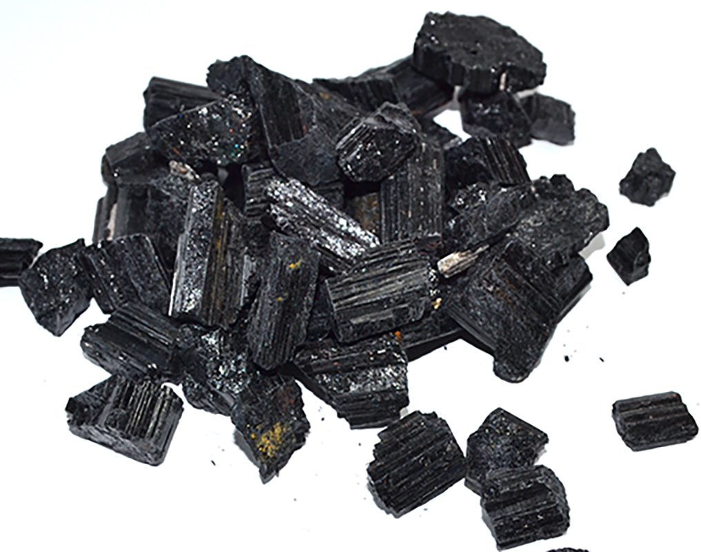 (image for) 1 lb Tourmaline, Black untumbled stones